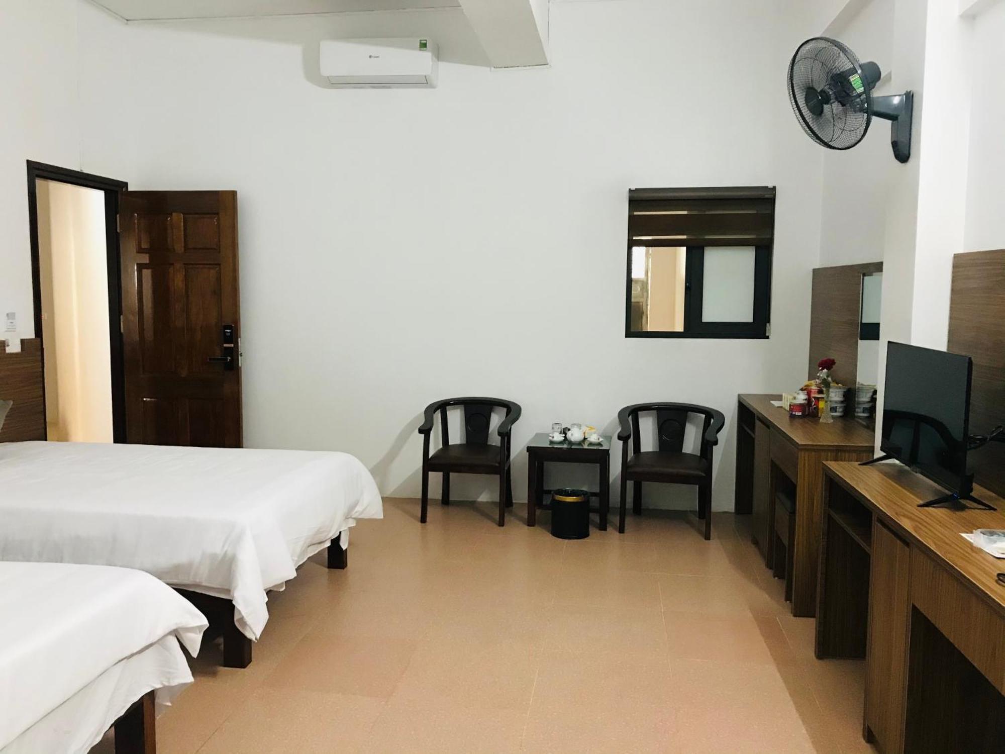 Anh Anh Hotel Bac Ha  Exterior foto